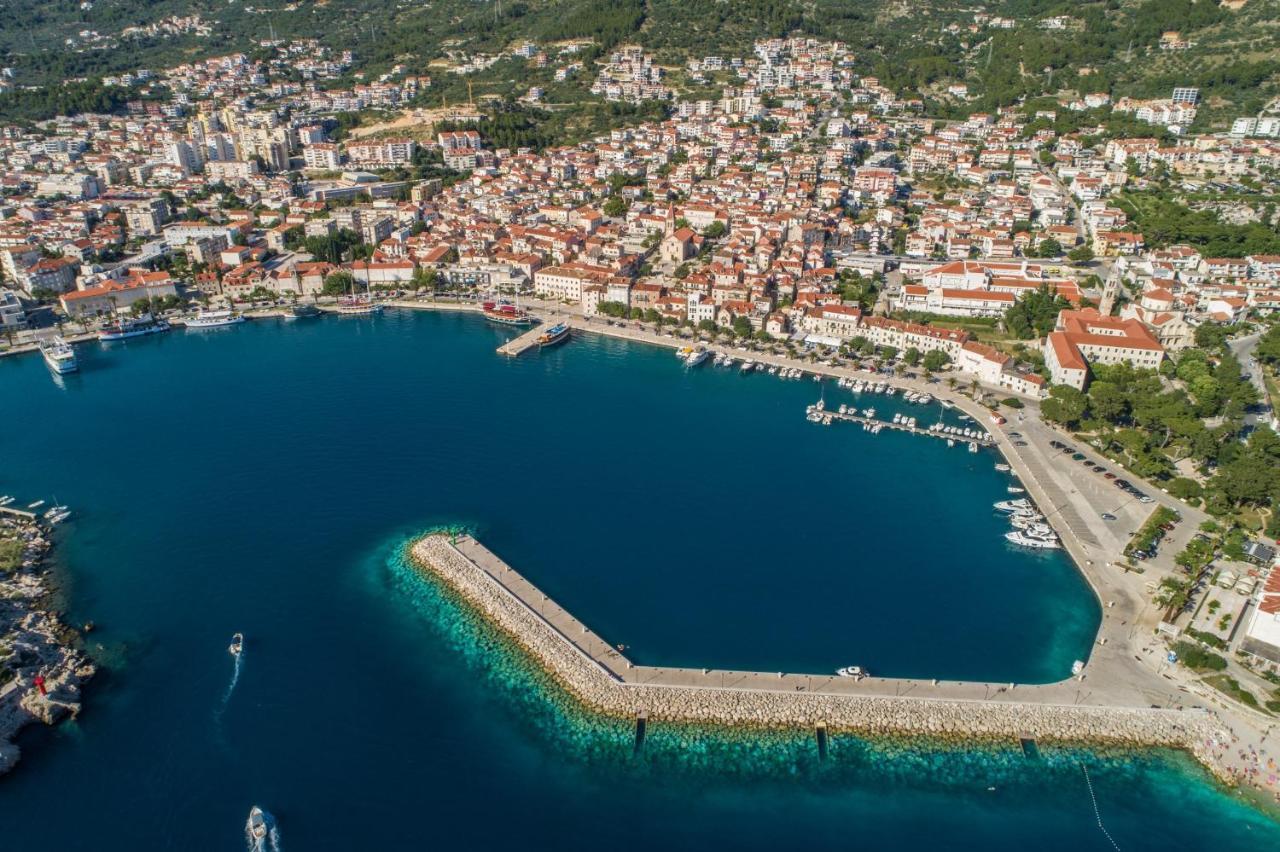 Blue Lagoon * Makarska